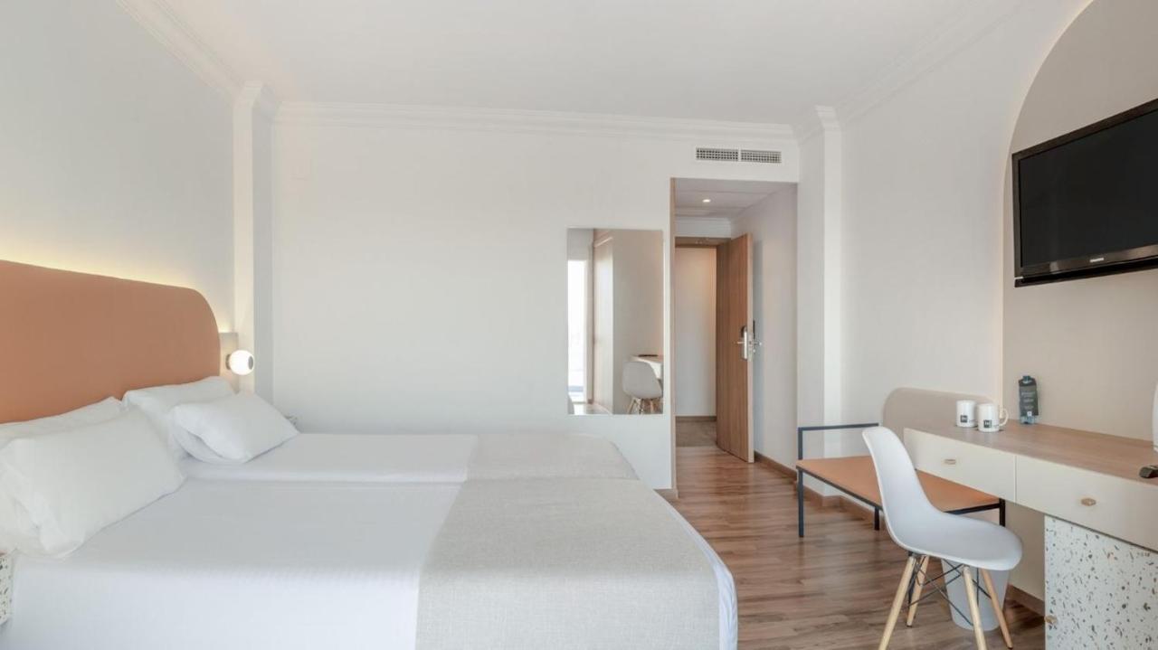 Hotel Rh Victoria & Spa 4 Sup Бенидорм Экстерьер фото