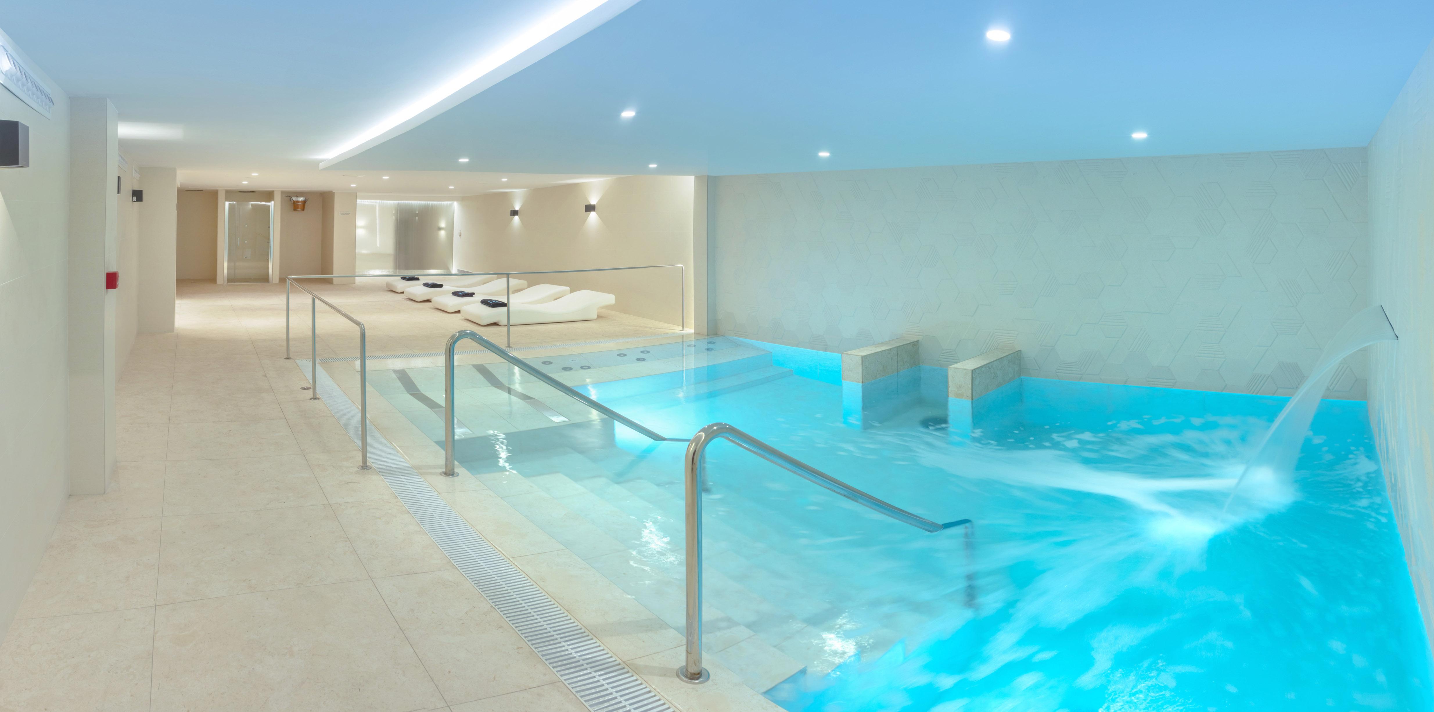 Hotel Rh Victoria & Spa 4 Sup Бенидорм Экстерьер фото
