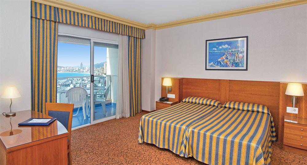 Hotel Rh Victoria & Spa 4 Sup Бенидорм Номер фото